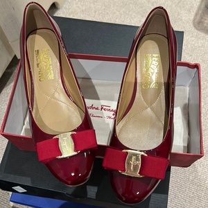 Salvatore Ferragamo red glossy patent leather ballet flats - never worn - w box
